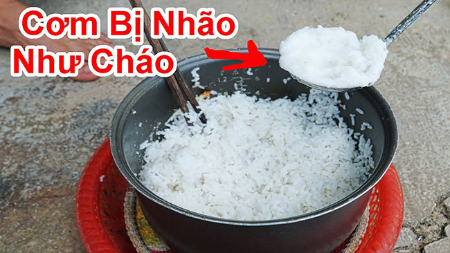 Cơm nhão phải làm sao? [2+ cách chữa cơm nhão nhanh nhất]