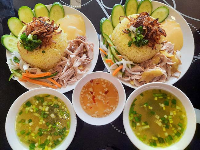 Điểm danh 12 quán cơm gà Nha Trang ngon “số zách” bạn có biết?