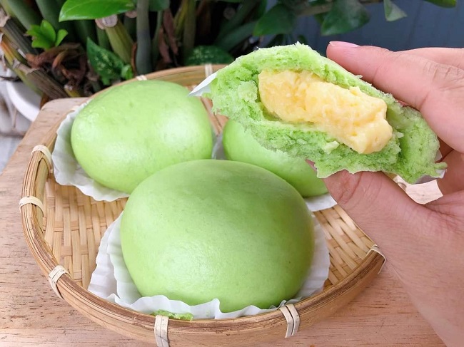 Thành phẩm món bánh bao lá dứa nhân đậu xanh