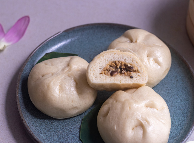 Bánh bao gà nấm chay