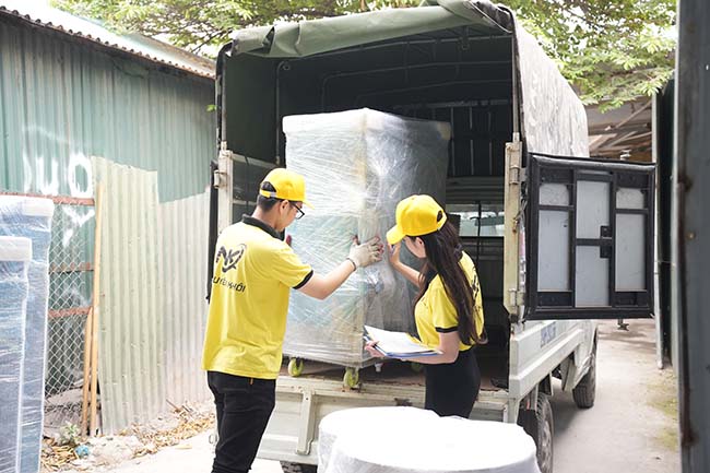 Bàn giao vận chuyển 