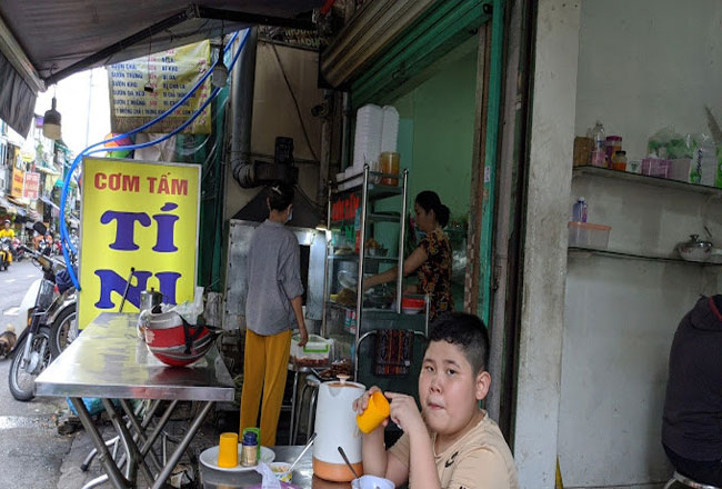 Cơm tấm Tí Nị 