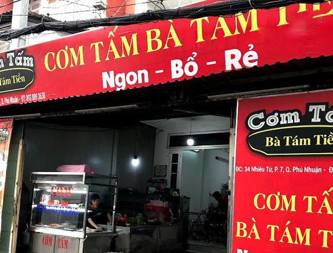 Quán cơm tấm Bà Tám Tiền