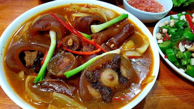 Đuôi bò hầm bia 